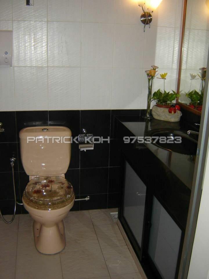 Blk 960 Hougang Avenue 9 (Hougang), HDB Executive #105033242